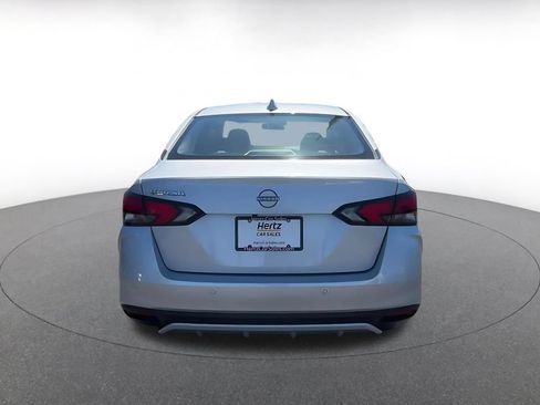 Used 2025 Nissan Versa SV FWD image 12