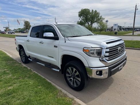 Used 2018 Toyota Tundra Limited AWD/4WD image 5