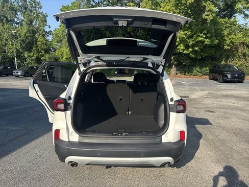 Used 2023 Ford Escape Active w/ Tech Pack #2 FWD image 12