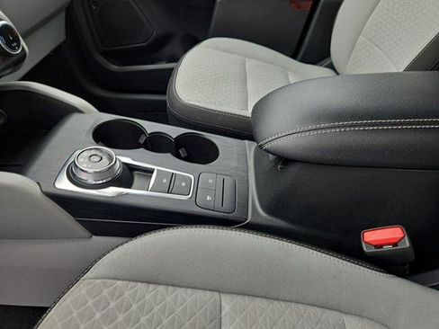 Certified 2024 Ford Escape Active AWD/4WD image 22