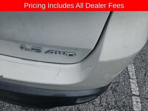 Used 2018 Toyota Highlander Plus AWD/4WD image 5