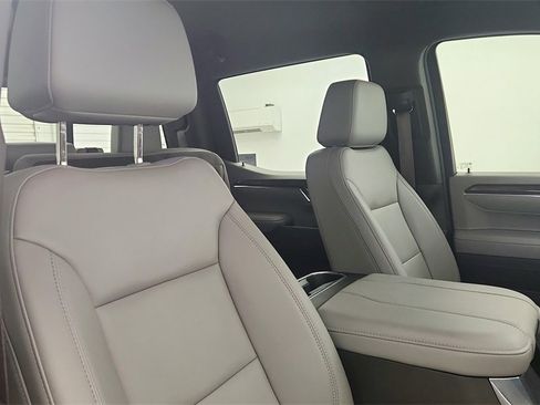 Certified 2024 Chevrolet Silverado 1500 LT Trail Boss w/ Convenience Package II image 24