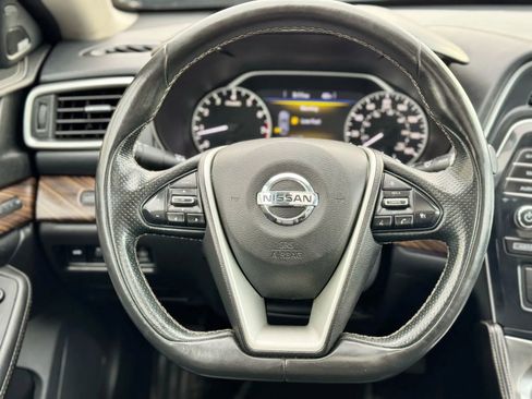 Used 2018 Nissan Maxima Platinum image 24