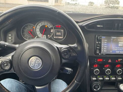 Used 2017 Toyota 86 860 Special Edition image 16