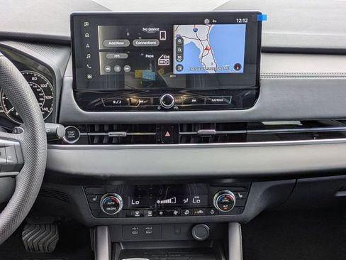 New 2026 Mitsubishi Outlander LE image 19