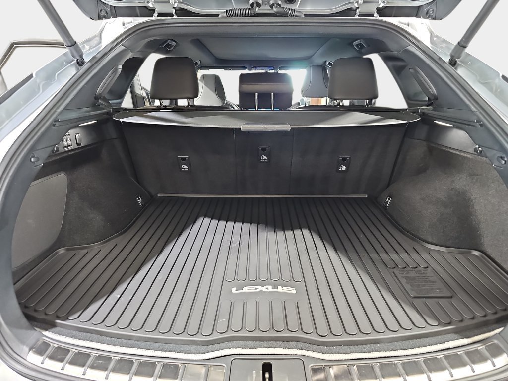 Certified 2023 Lexus RX 500h F Sport w/ Accessory Package (Z1) AWD/4WD image 12