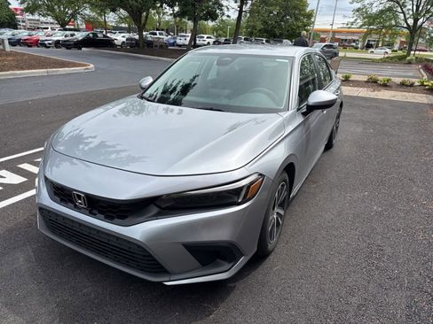 Used 2024 Honda Civic LX image 8