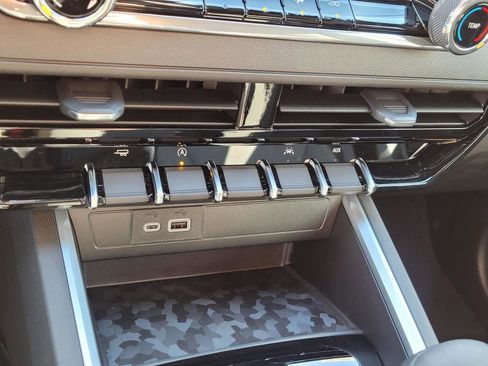 New 2026 Chevrolet Colorado W/T w/ WT Custom Package image 17