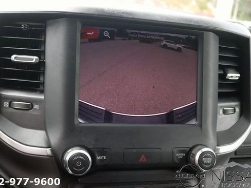 Used 2024 RAM 2500 Big Horn image 24