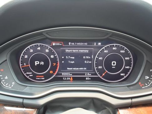 Used 2018 Audi Q5 2.0T Premium Plus AWD/4WD image 23