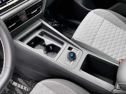 New 2026 Volkswagen Tiguan S image 7