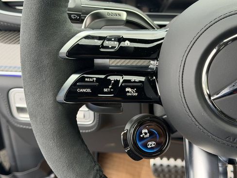 New 2026 Mercedes-Benz GLE 63 AMG S image 22