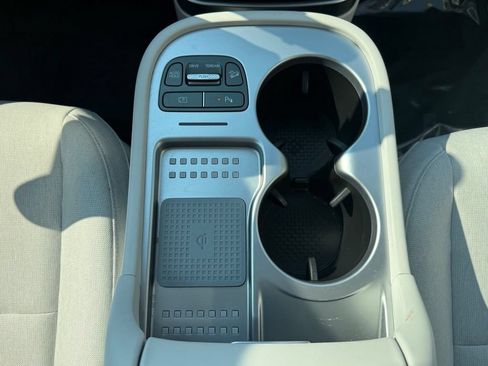 Certified 2026 Hyundai Ioniq 9 SE AWD/4WD image 33