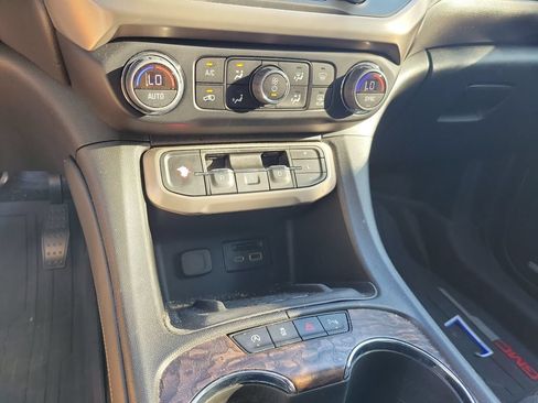 Used 2020 GMC Acadia Denali w/ LPO, Floor Liner Package AWD/4WD image 35