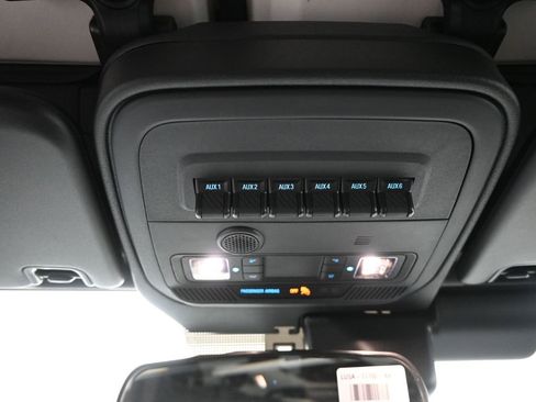 New 2025 Ford Bronco Badlands w/ Sasquatch Package image 36