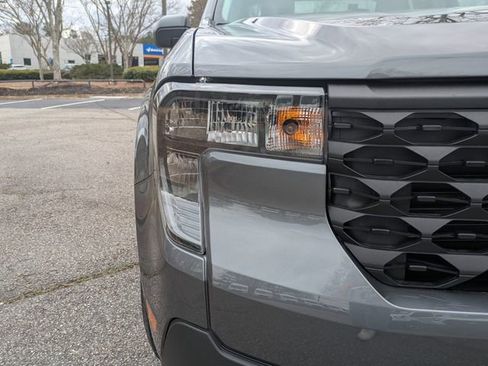 New 2026 Ford Maverick XL image 10