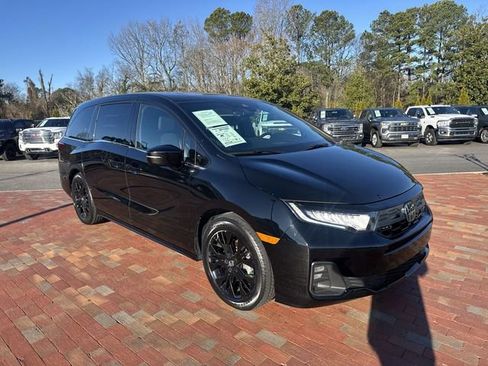 Certified 2025 Honda Odyssey Sport-L image 38