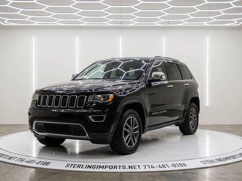 Used 2017 Jeep Grand Cherokee Limited w/ Luxury Group II RWD image 1