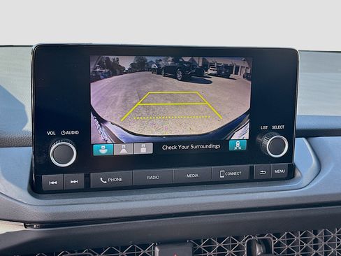 Certified 2023 Honda Accord EX image 13