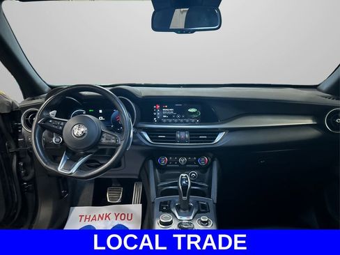Used 2024 Alfa Romeo Stelvio Veloce image 27