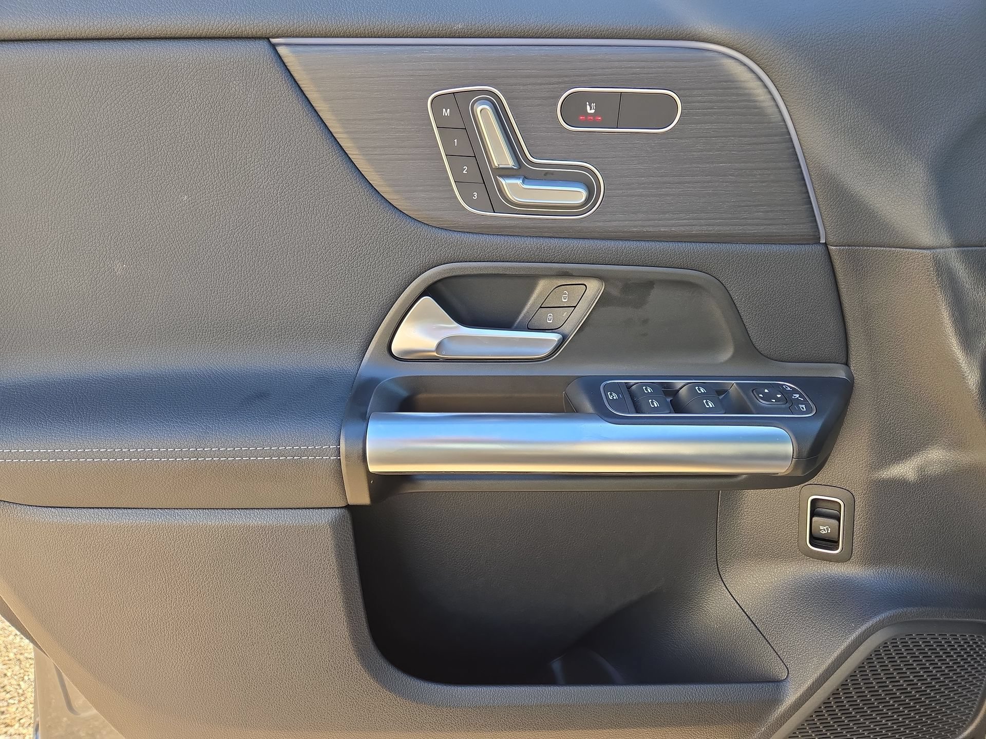 New 2026 Mercedes-Benz GLA 250 4MATIC image 15