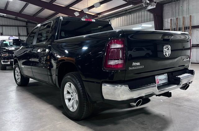 Used 2023 RAM 1500 Laramie AWD/4WD image 5