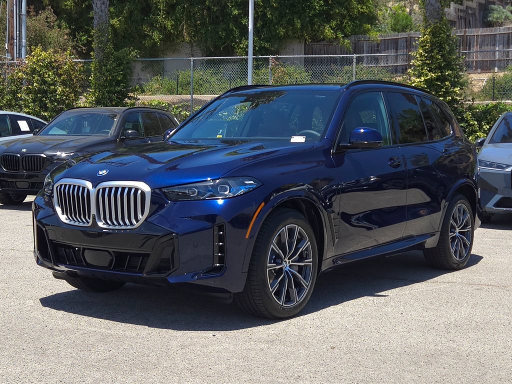 New 2026 BMW X5 xDrive50e w/ M Sport Package AWD/4WD image 2