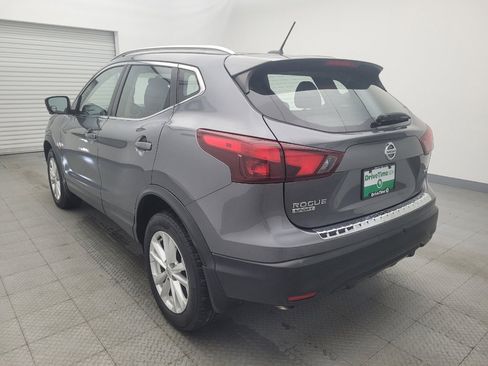 Used 2018 Nissan Rogue Sport SV w/ SV Technology Package image 5