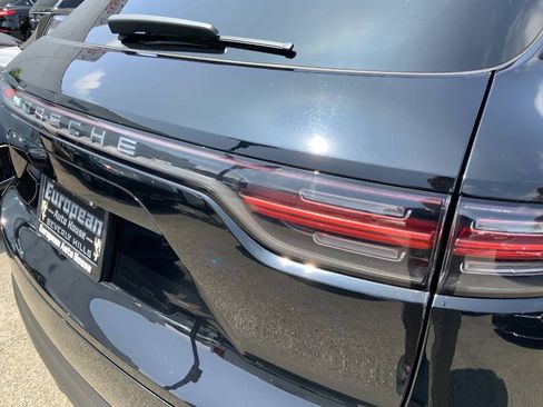 Used 2019 Porsche Cayenne AWD/4WD image 8