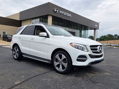 Used 2017 Mercedes-Benz GLE 350 4MATIC image 1