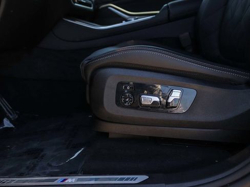 Used 2026 BMW X5 xDrive50e w/ M Sport Package AWD/4WD image 21