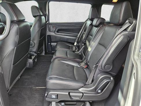 Used 2023 Honda Odyssey Sport image 15
