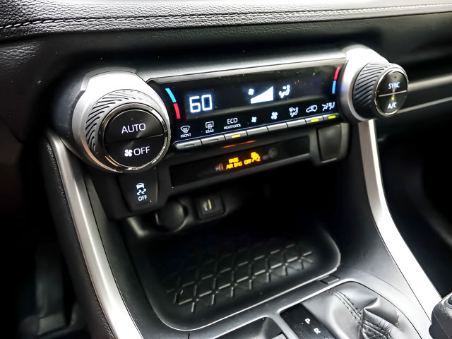 Certified 2025 Toyota RAV4 XLE AWD/4WD image 19
