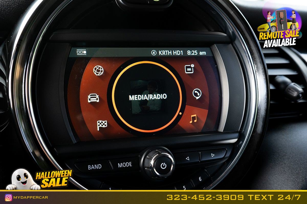 Used 2021 MINI Cooper 2-Door Hardtop w/ 6.5" Touchscreen Package FWD image 26