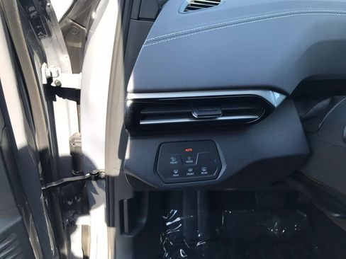 Used 2023 Volkswagen ID.4 Pro S Plus image 14