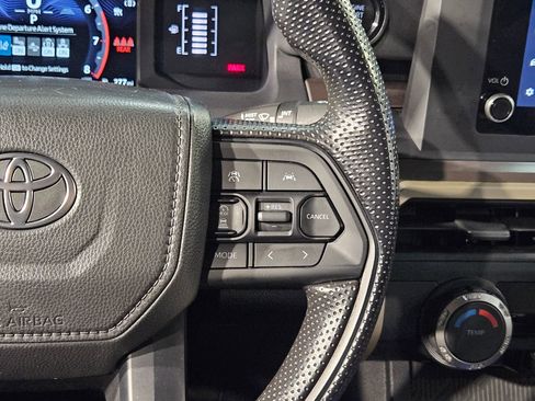 Certified 2025 Toyota Tacoma SR5 image 28