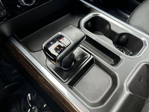 Used 2024 GMC Sierra 1500 Elevation w/ Elevation Premium Package image 24