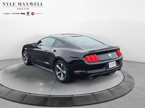 Used 2016 Ford Mustang Coupe w/ Equipment Group 051A image 12