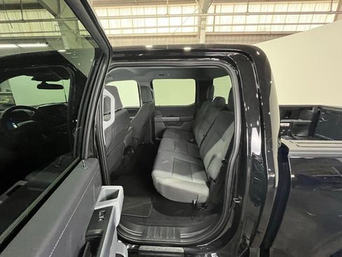 Used 2025 Ford F150 XLT w/ Equipment Group 301A Standard image 16