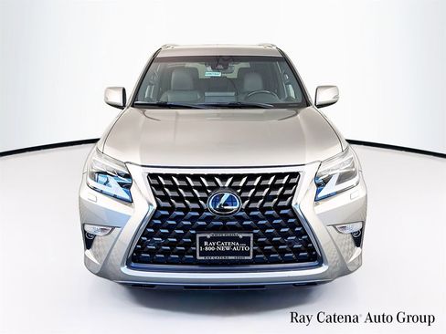 Certified 2023 Lexus GX 460 Premium w/ Premium Package image 2