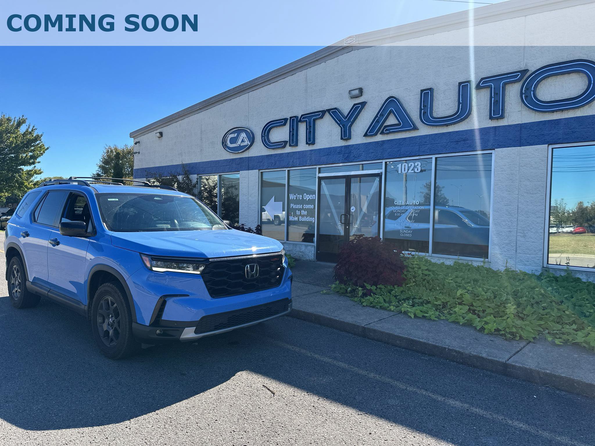 Used 2025 Honda Pilot TrailSport image 1
