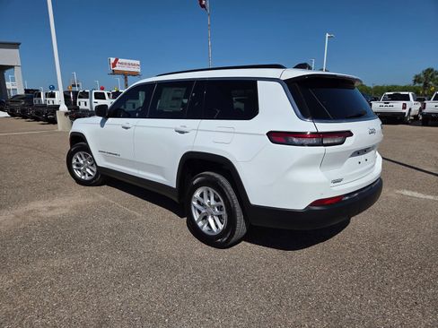 New 2026 Jeep Grand Cherokee L Laredo RWD image 5