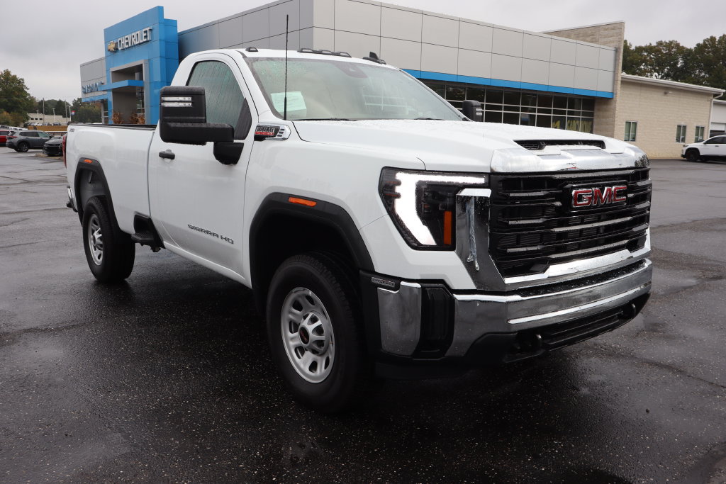 Used 2026 GMC Sierra 2500 Pro w/ Convenience Package AWD/4WD image 2