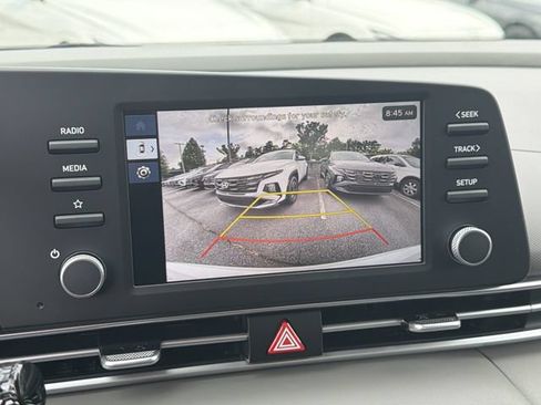 New 2026 Hyundai Elantra Hybrid FWD image 29
