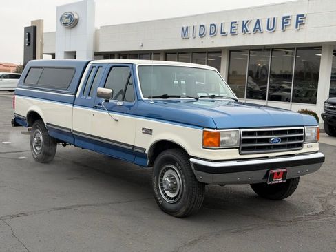 Used 1990 Ford F250 2WD SuperCab image 1