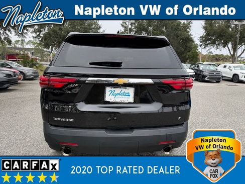 Used 2023 Chevrolet Traverse LT image 12