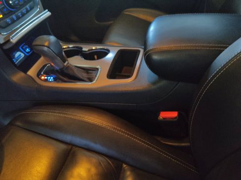 Used 2017 Jeep Grand Cherokee Limited RWD image 26