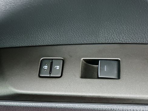 Used 2021 Toyota Camry XSE image 29