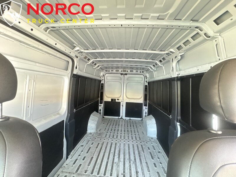 Used 2023 RAM ProMaster 2500 FWD image 27