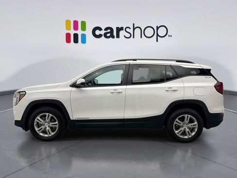 Used 2023 GMC Terrain SLE w/ Driver Convenience Package AWD/4WD image 2